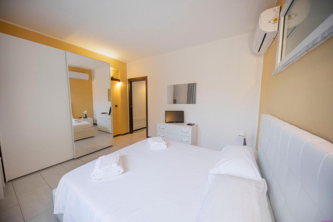 Appartamento 8 Pax In Villa Francesca Sicily Sul Mare Кастельдачча Экстерьер фото